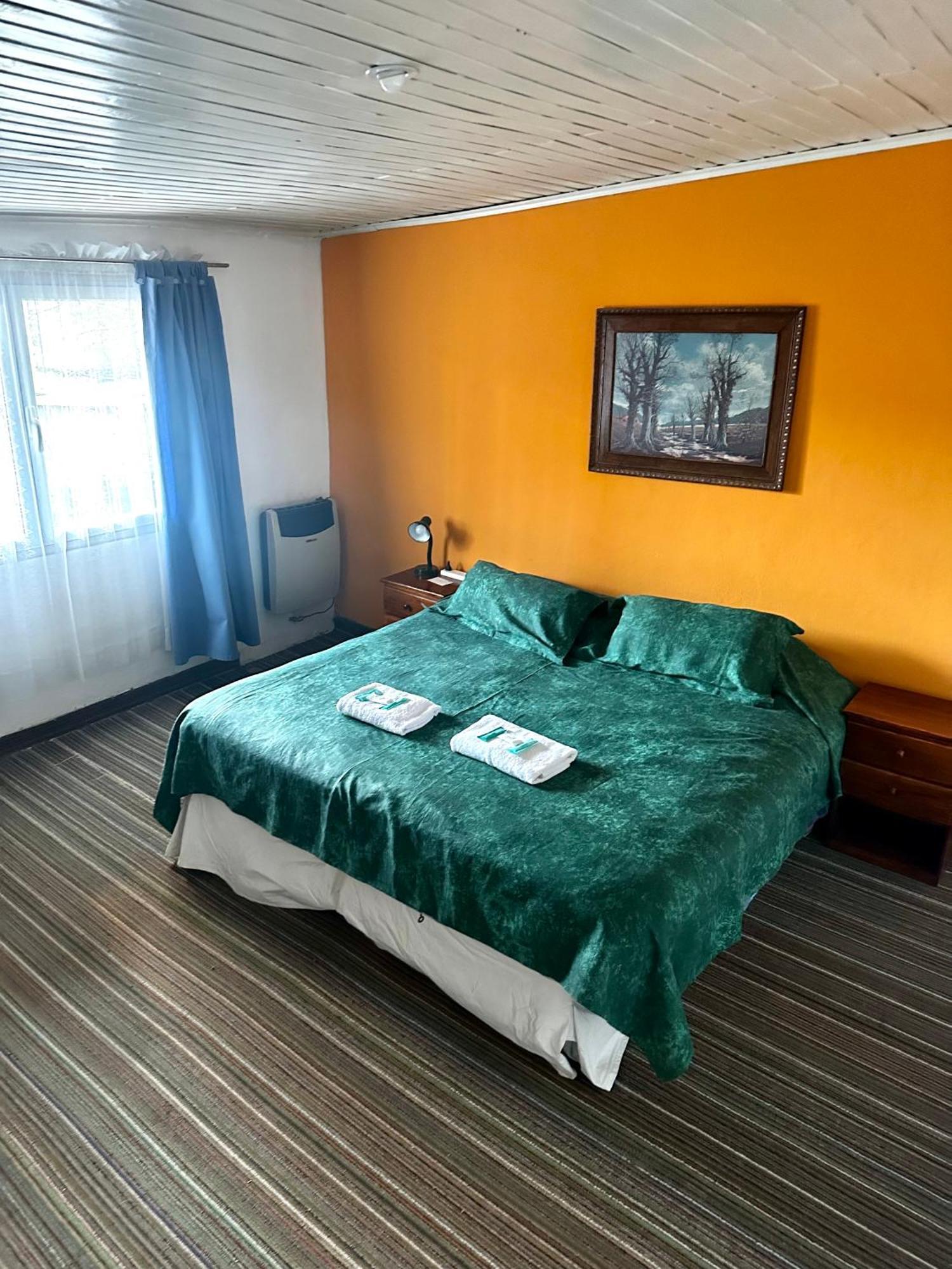 Hotel Amancay, Hostal Patagonico à El Calafate Extérieur photo